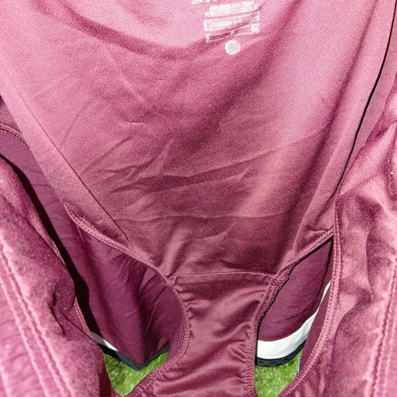 Nike Dri-FIT Running Shorts Maroon White Athletic Gym‎ Workout small Women's - Picture 4 of 7